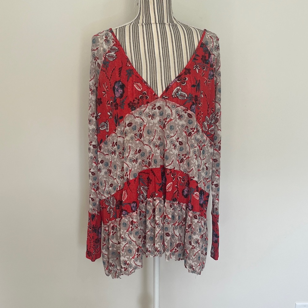 Free People • Red and Gray Floral Blouse